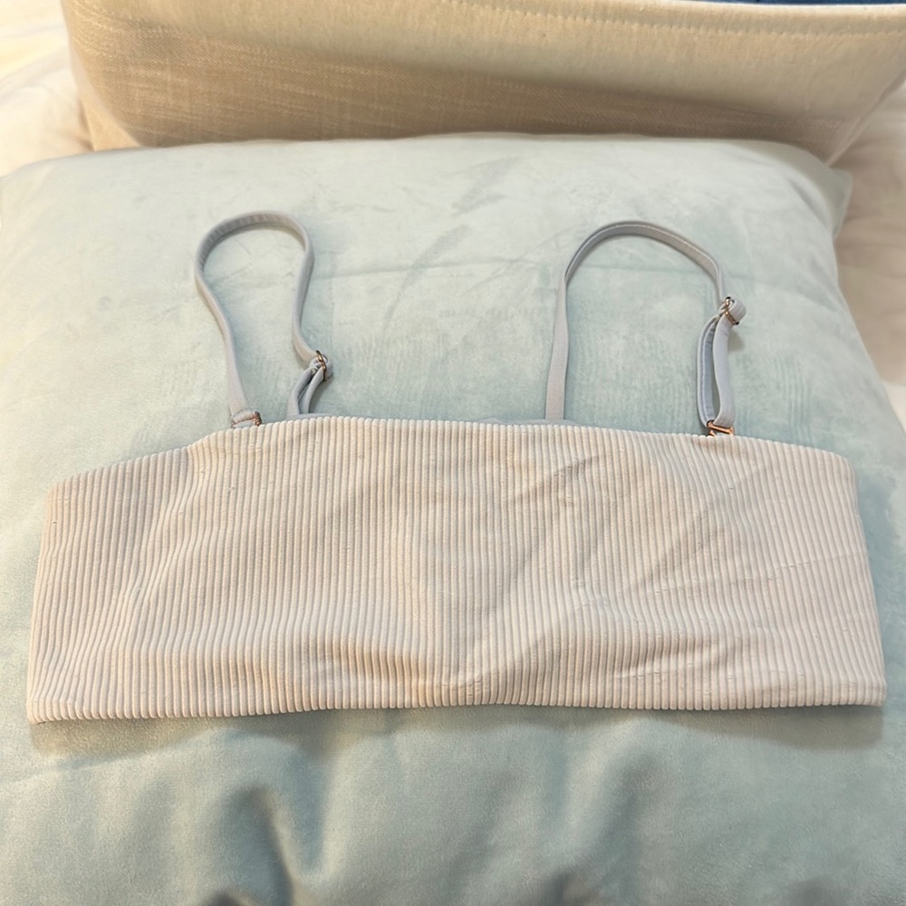 Light blue ribbed Frankie’s bikini top